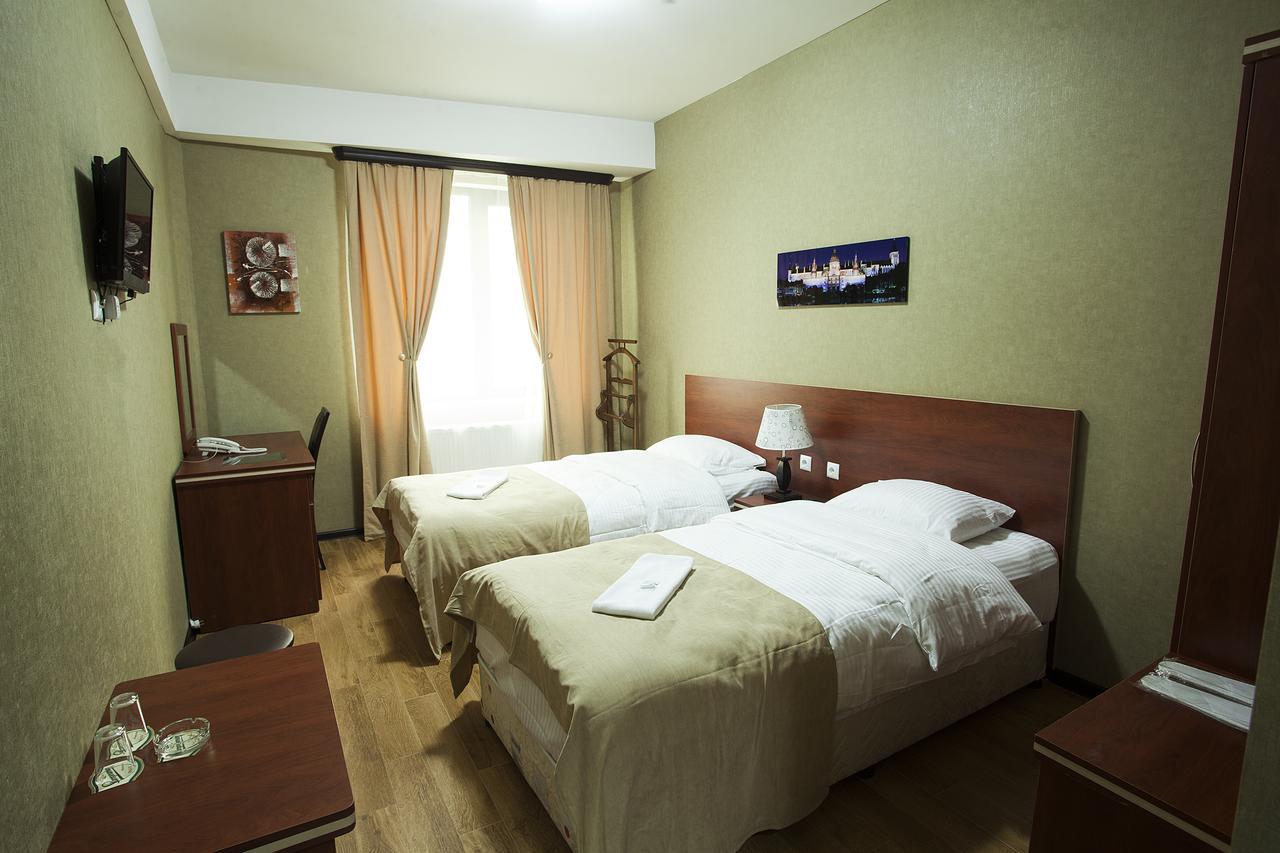 Lords Hotel Tiflis Dış mekan fotoğraf