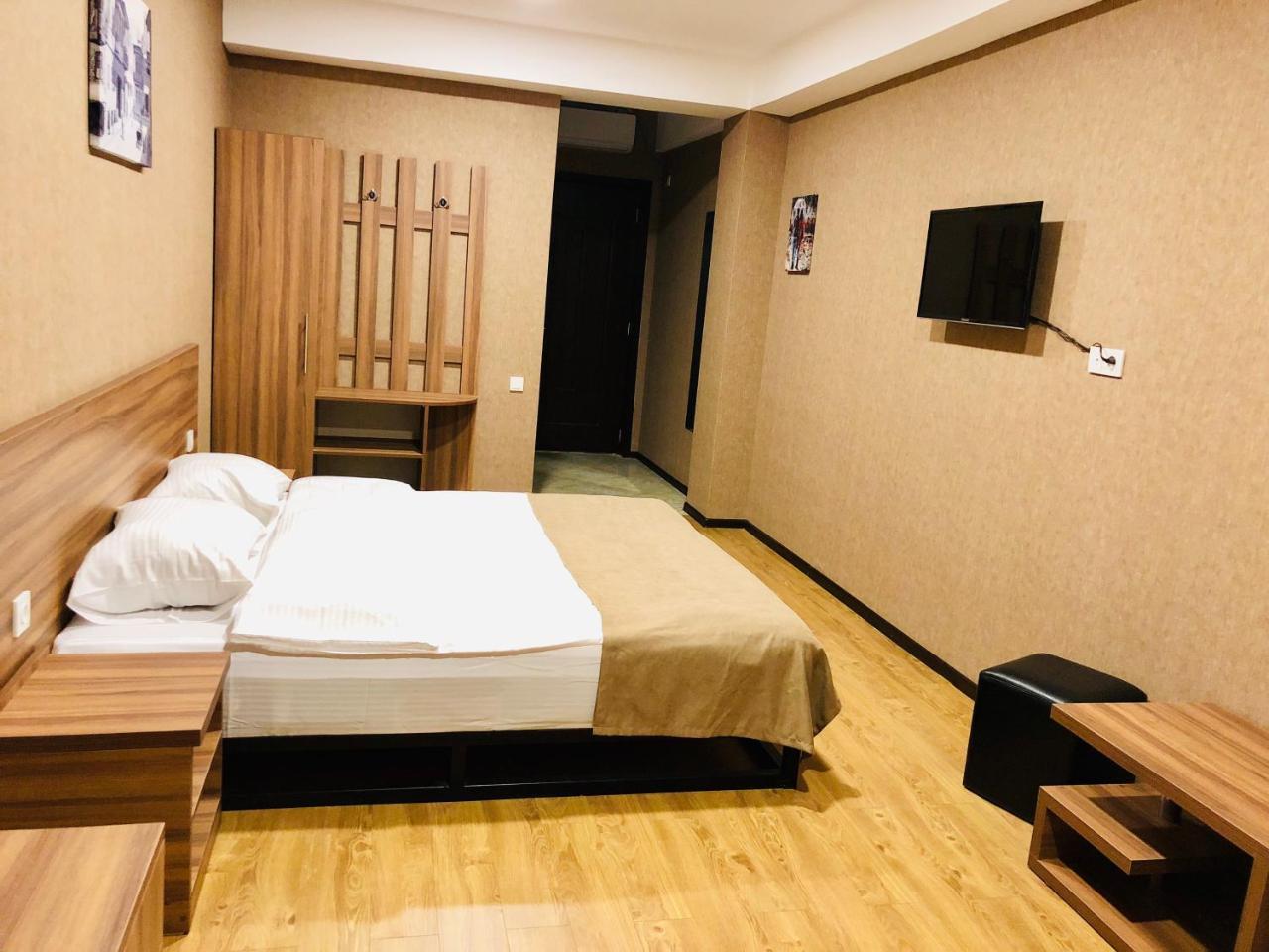 Lords Hotel Tiflis Dış mekan fotoğraf