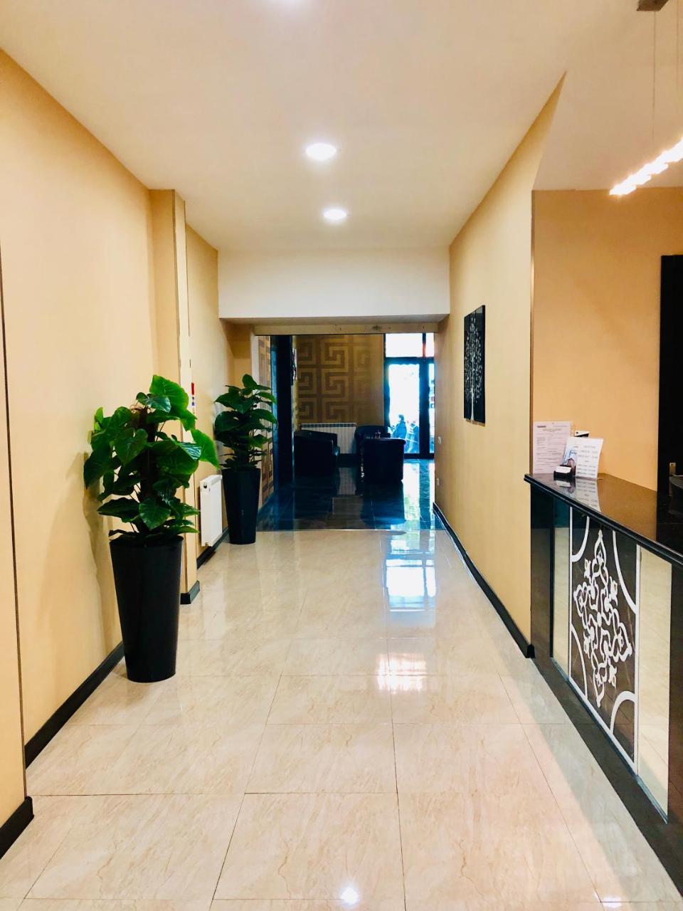 Lords Hotel Tiflis Dış mekan fotoğraf