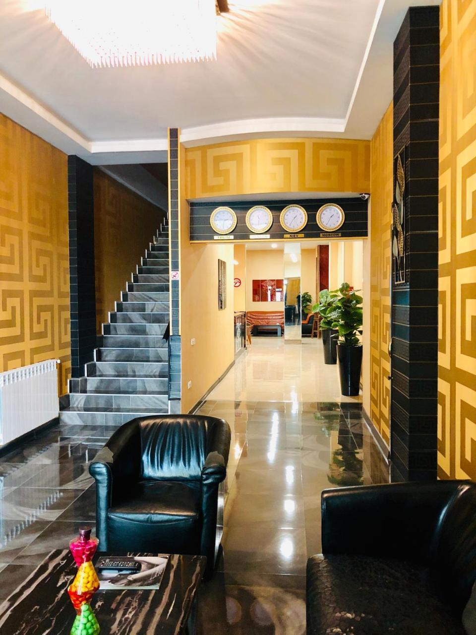 Lords Hotel Tiflis Dış mekan fotoğraf