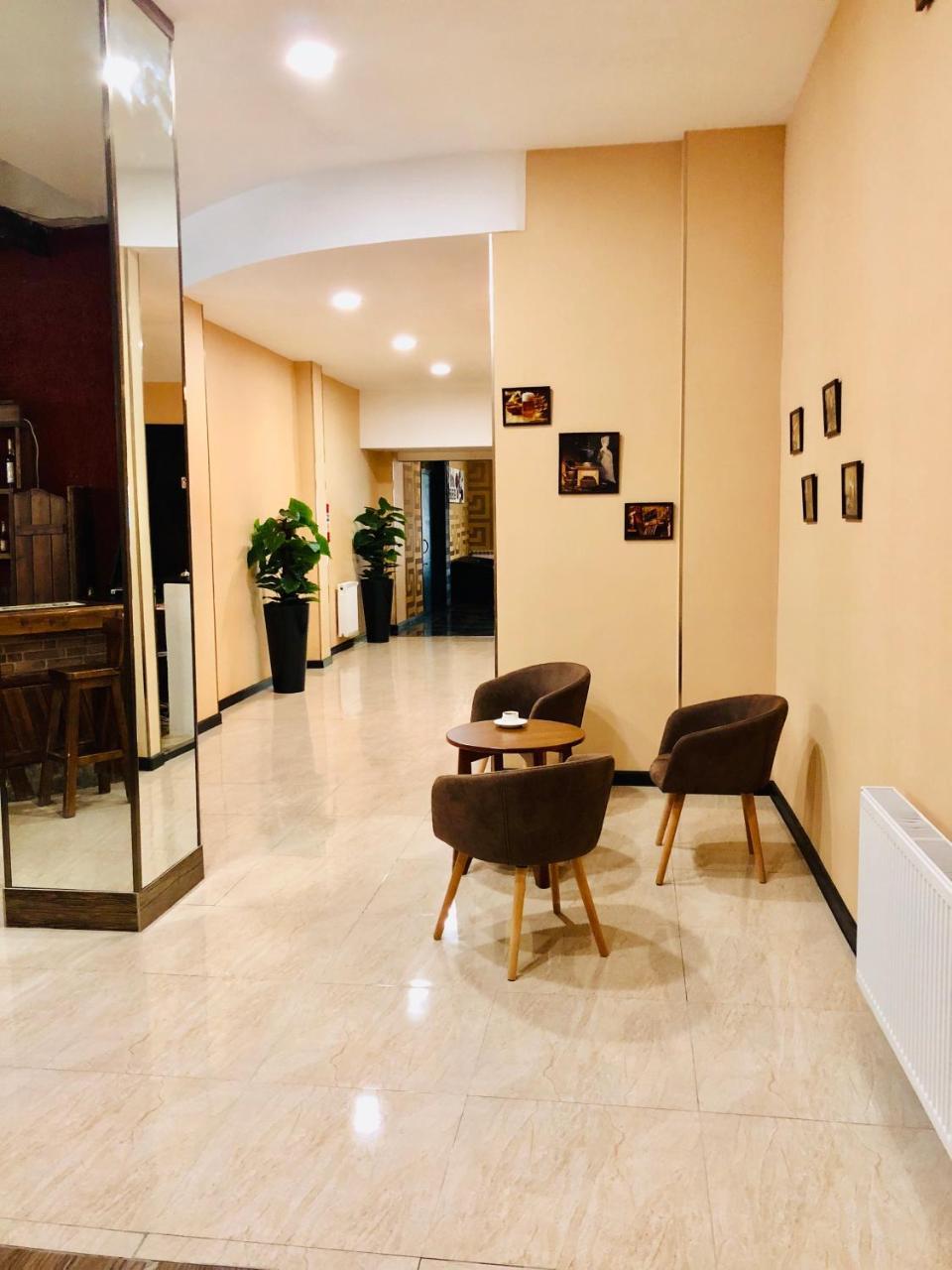 Lords Hotel Tiflis Dış mekan fotoğraf